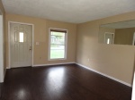 7 FRONT ROOM.JPG