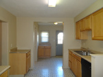 6 Kitchen 1.JPG