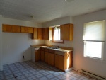 5 Kitchen.JPG